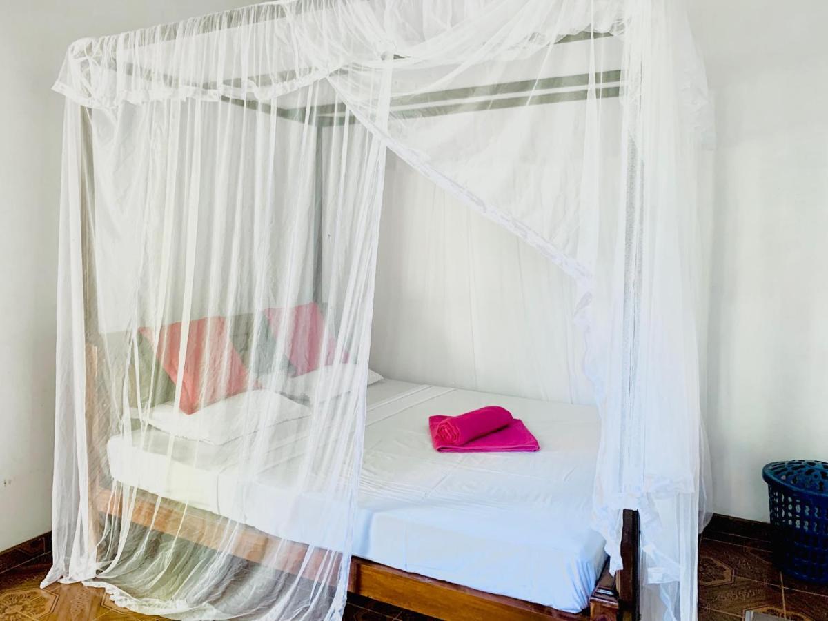 Kawshan Home Stay Dikwella Sur Exterior foto