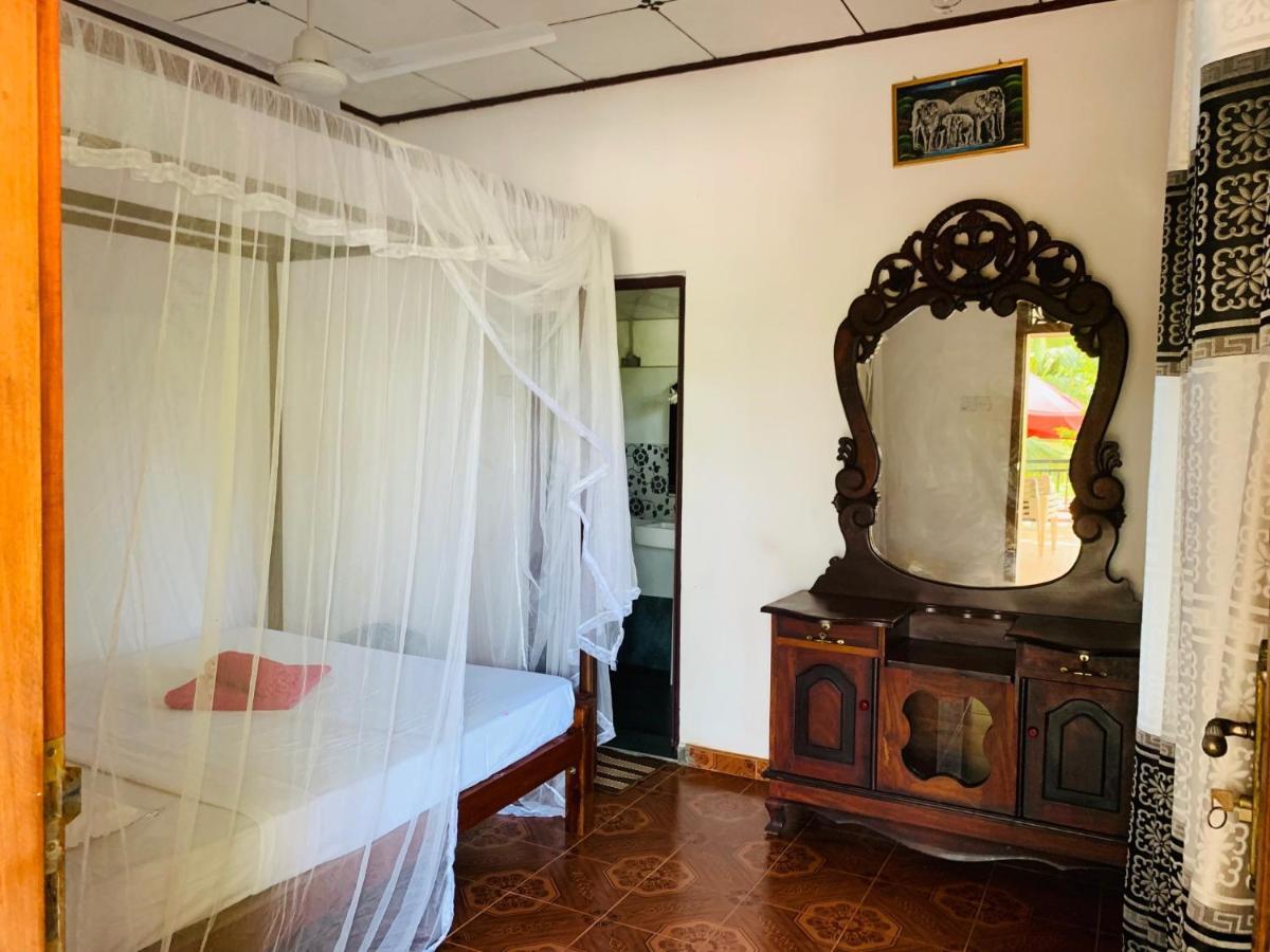 Kawshan Home Stay Dikwella Sur Exterior foto