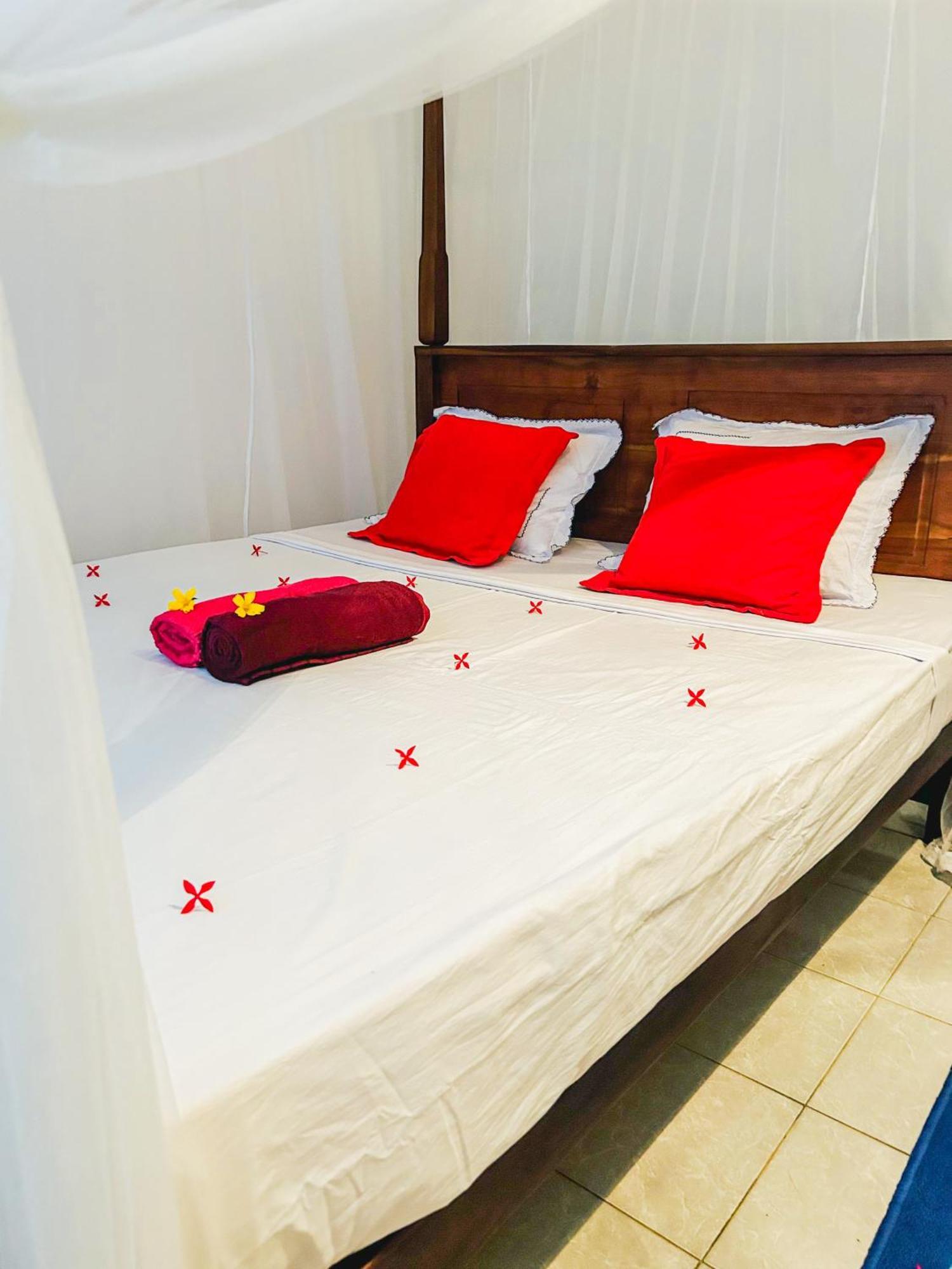 Kawshan Home Stay Dikwella Sur Exterior foto