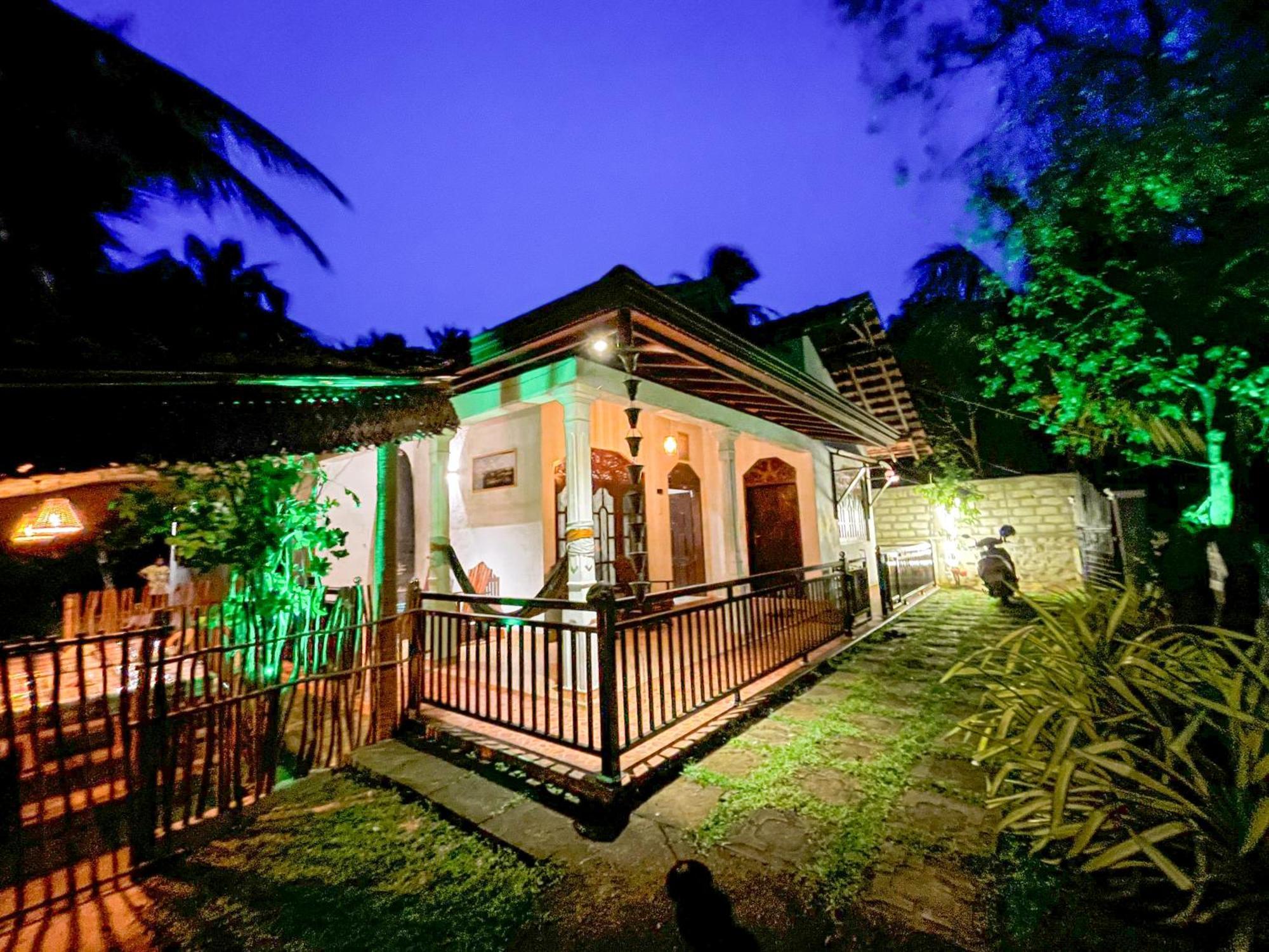 Kawshan Home Stay Dikwella Sur Exterior foto
