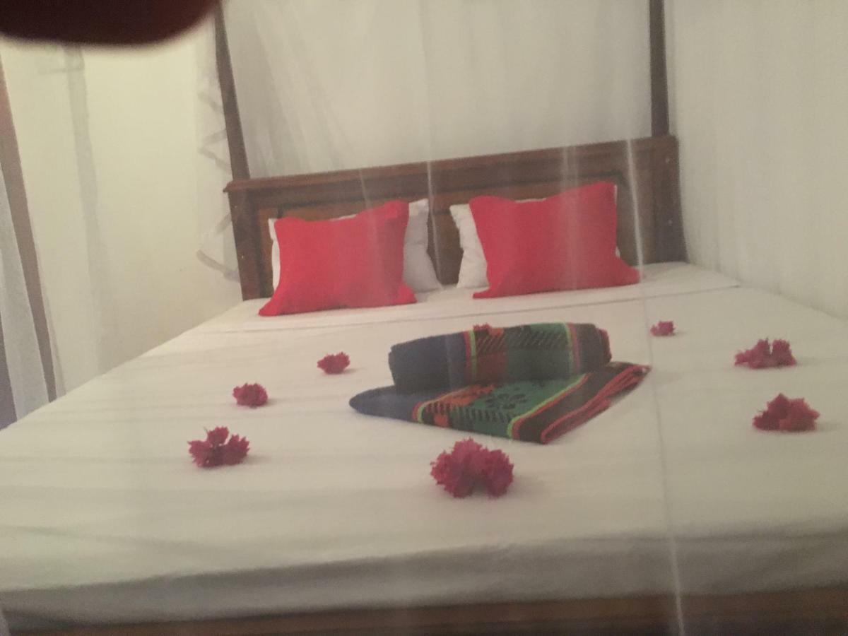 Kawshan Home Stay Dikwella Sur Exterior foto